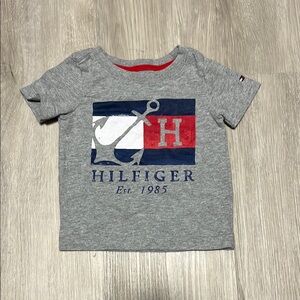 Tommy Hilfiger Kids Gray T-Shirt 6-9M